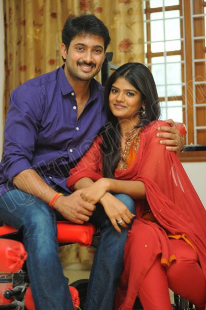 Uday-Kiran-and-wife-Vishitha-Gallery